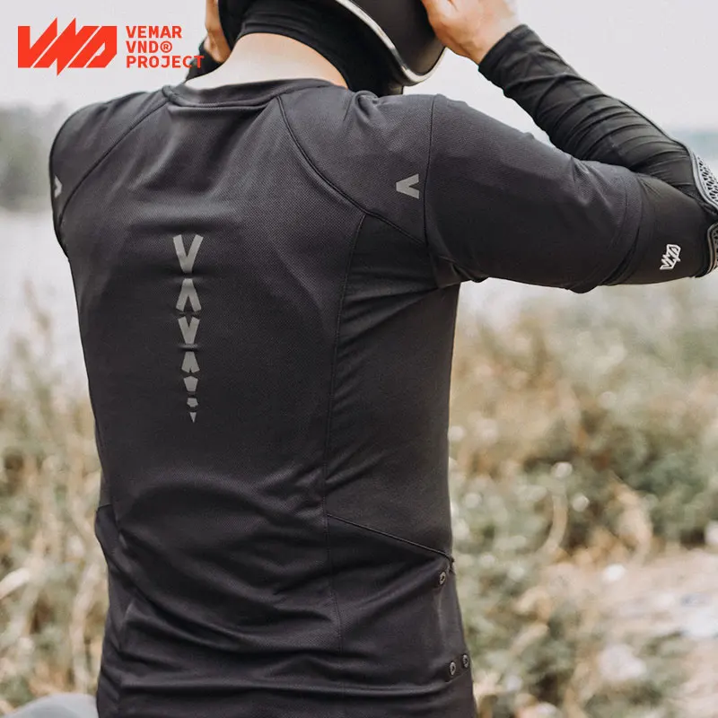 เสื้อยืดมอเตอร์ไซค์ฤดูร้อน CE1 - Motorcycle Gear Sleeve บทวิจารณ์และราคา